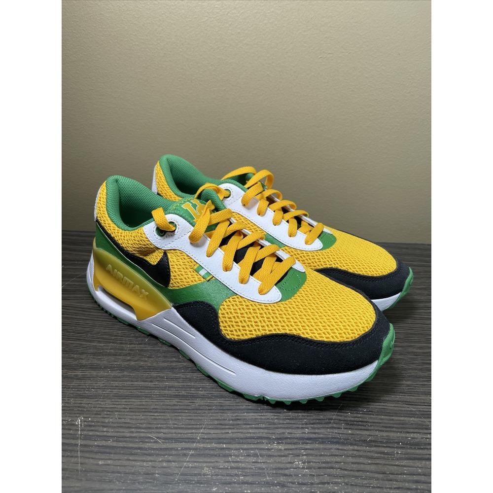 Nike College Air Max SYSTM PE (Oregon Ducks) Men's 8.5 Shoes DZ7738-700